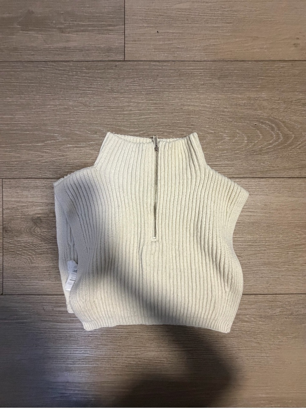 H&M Cream Ribbed Half-Zip Turtleneck Sweater Vest